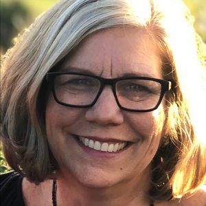 Meet your Posher, Cindy